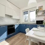 Wyjatkowy Z Parkingiem By Renters Βρότσλαβ