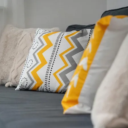 Apartamento Wyjatkowy Z Parkingiem By Renters Breslavia