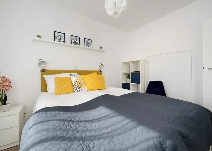 Wyjatkowy Z Parkingiem By Renters Breslavia