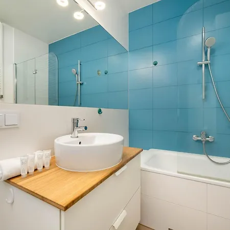 Wyjatkowy Z Parkingiem By Renters * 弗罗茨瓦夫